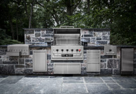 COMMERCIAL OUTDOOR KITCHENS, RESORT, CLUBS & EVENT SPACE